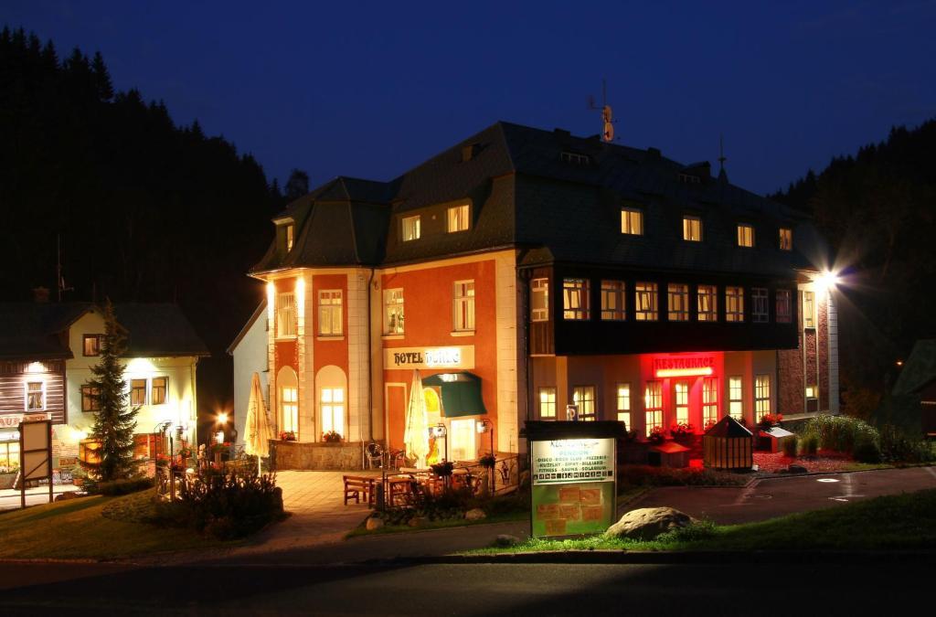 Hotel Horec Pec pod Snezkou Εξωτερικό φωτογραφία